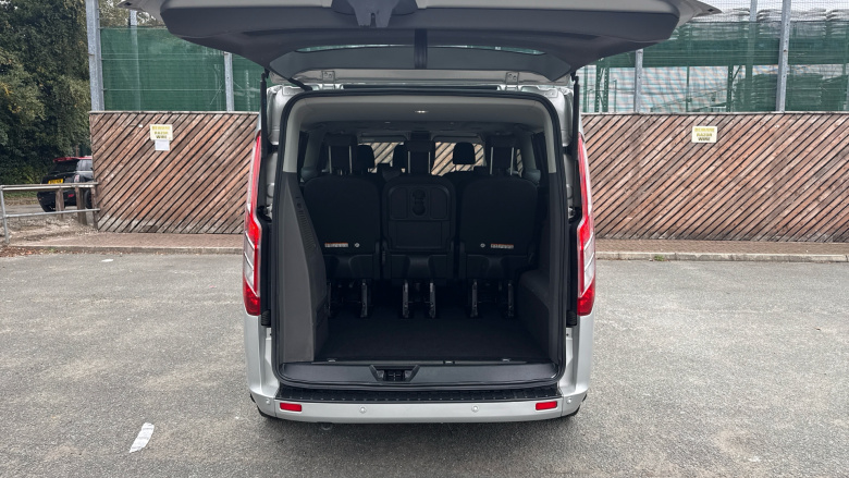 Ford Tourneo Custom Transit Custom Tourneo L2 Diesel Fwd 2.0 EcoBlue Hybrid 130ps L/R 8 Seater Titanium